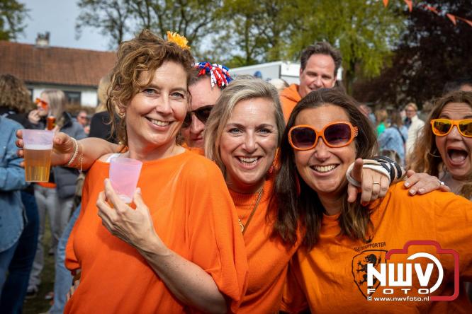 ’t Harde kleurt oranje, gezelligheid op z’n best tijdens Koningsdag 2026! - &copy; NWVFoto.nl
